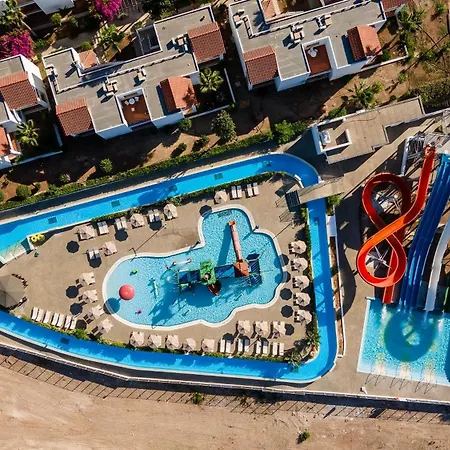 Kapetanios Aqua 4*